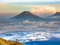 Temples, volcans et plage de JAVA à BALI		